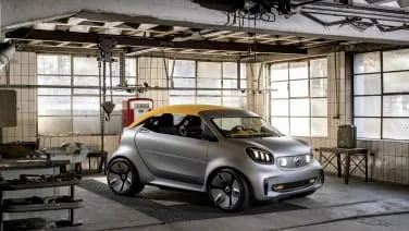 Daimler to sell half its stake in Smart to Geely, Reuters reports [UPDATE]
